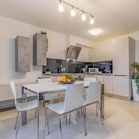 Awesome In With Wi-fi Apartment